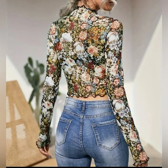 Floral Long Sleeve Top - Picture 3 of 6